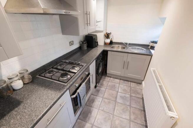 2 bed End of Terrace for sale Image 4