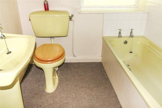 2 bed Terraced for sale Image 5