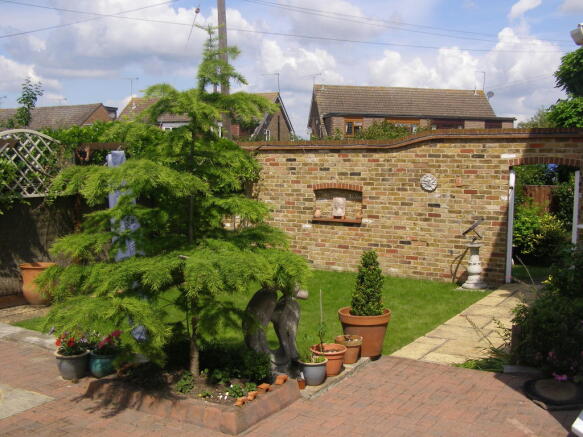 Photo 9
