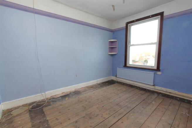 Bedroom 2.JPG