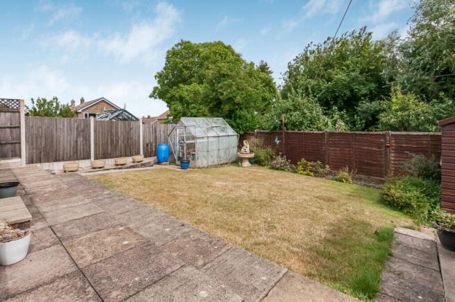 2 bed Detached Bungalow for sale Image 8