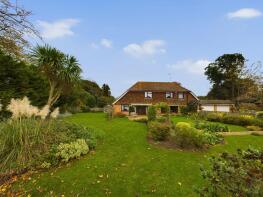 3, Woodland Way, Broadstairs CT10 3QD