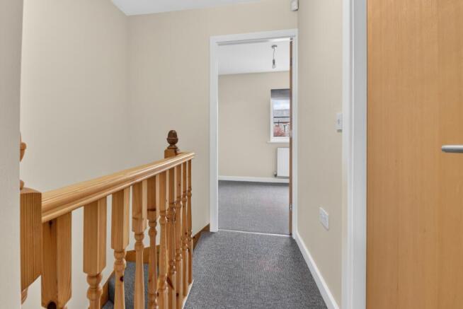 2 bed Terraced for sale Image 8