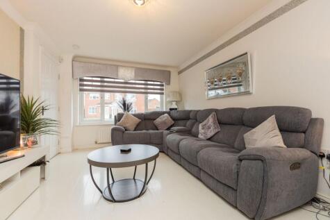 Scalloway Road, Gartcosh, G69