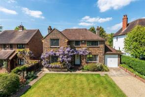 17, St Johns Avenue, Leatherhead KT22 7HT