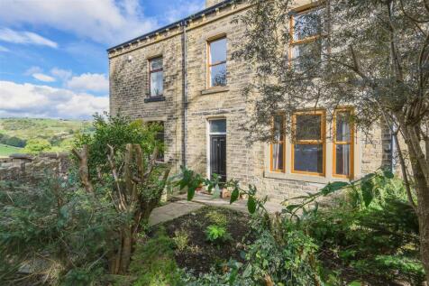 8 East View, New Road, Luddenden, Halifax, HX2 6QY
