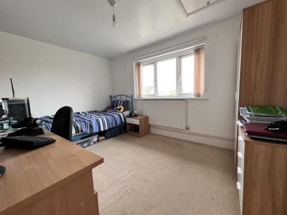 Bedroom 3: