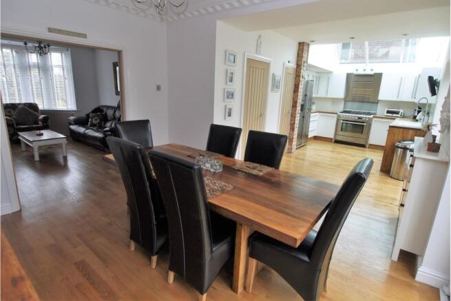 Kitchen / Diner