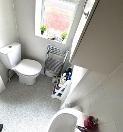 3 bed Terraced for sale Image 8