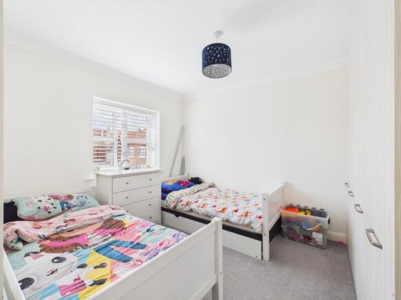 4 bed Detached for sale Image 9