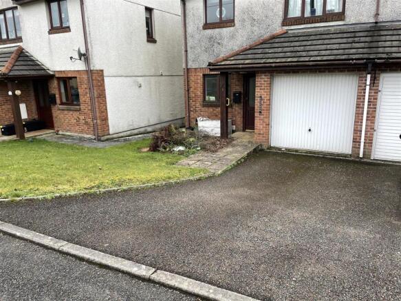 Garage: