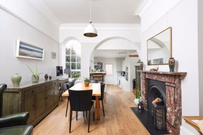 Dining/family room