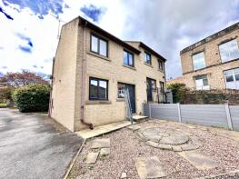 5, Brookdale Bank, Milnsbridge, Huddersfield HD3 4RU