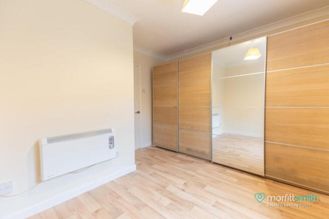 1 bed Apartment to rent Image 9