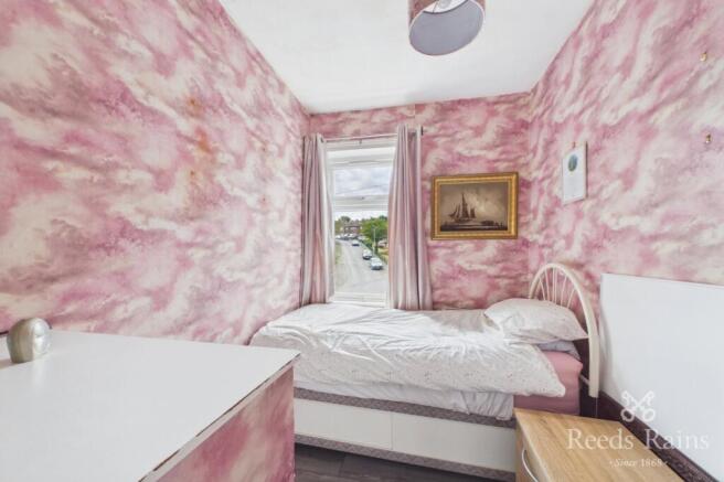 3 bed Terraced for sale Image 9