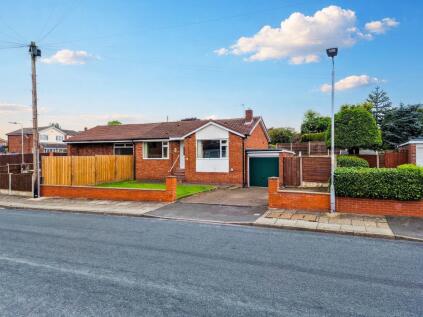 Bankhouse Road, Brandlesholme, Bury BL8 1DZ