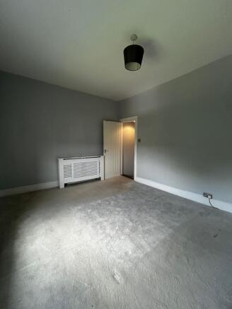 2 bed Terraced to rent Image 8