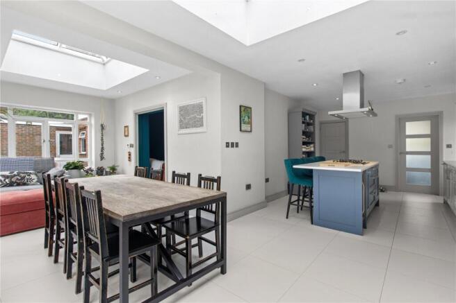 Kitchen / Dining