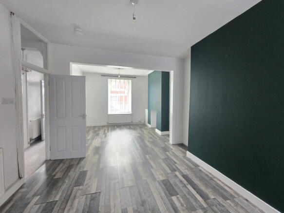 Living/Dining Room