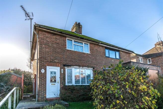 42 Highdown Road-4.jpg
