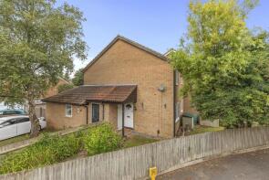 64, Lansdowne Way, High Wycombe HP11 1TN