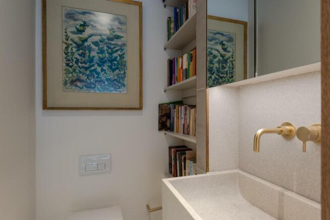 Flat 14 Blake Tower-9.jpg