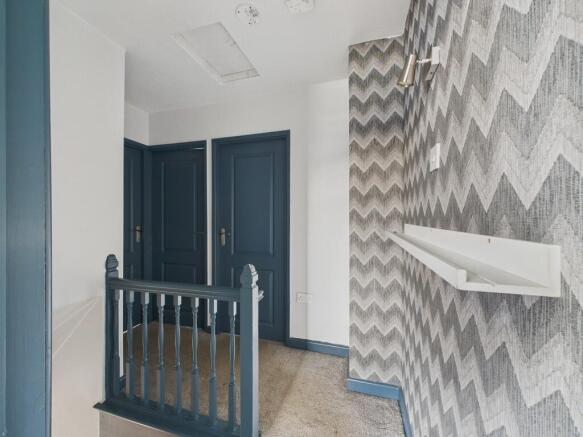 3 bed Semi-Detached for sale Image 9