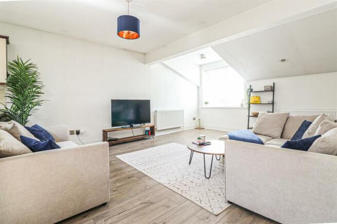 Lounge/kitchen