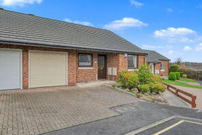 34, Newlands Park, Workington CA14 3NE