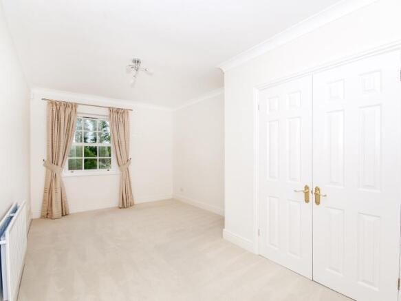 Bedroom4
