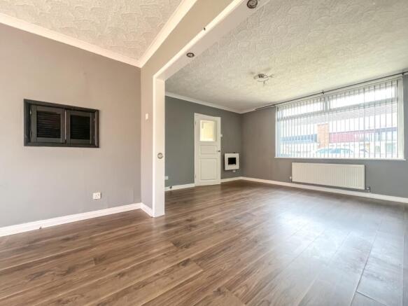 3 bed Semi-Detached for sale Image 5