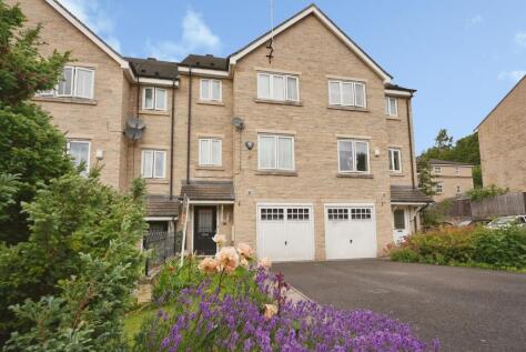 Axminster Drive, Bailiff Bridge, Brighouse