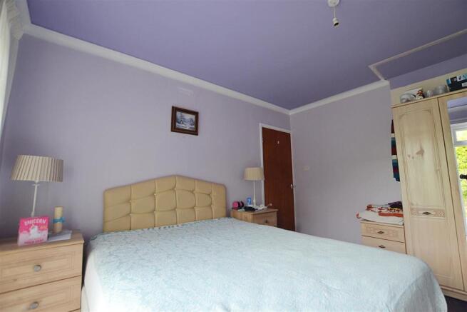 bed 1..JPG