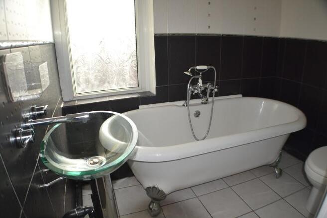 Family bathroom