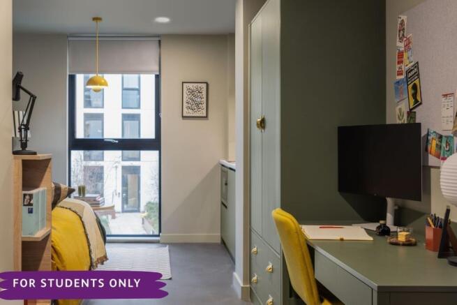 Comfy Studio Example