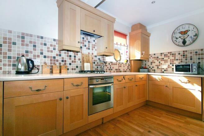 Kit/Breakfast Room