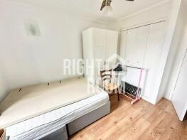 Flat 11, Toneborough, Abbey Road, London NW8 0BL