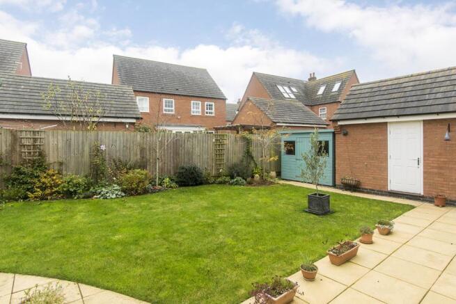 Rear Garden Photo 3