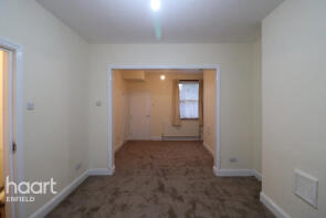 18, Chelmsford Road, London N14 5PT