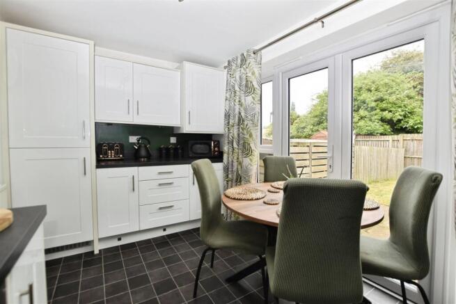2 bed End of Terrace for sale Image 4