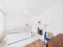 22, Norwich Drive, Brighton BN2 4LB