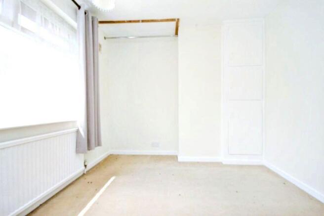 3 bed Semi-Detached for sale Image 11
