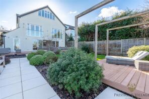 1, Caldecote Gardens, Bushey WD23 4GP