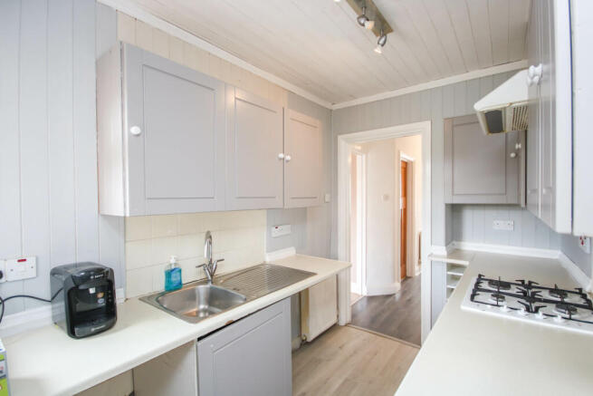 Kitchen.JPG
