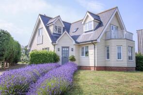 Broadside, Bridge Road, Southwold IP18 6RR