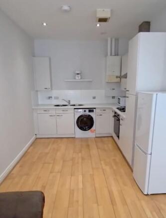 8 Arch View Crescent, Liverpool, Merseyside, L1 7BA photo 3