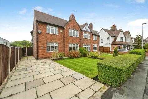 Chapel Road, Warrington, WA5