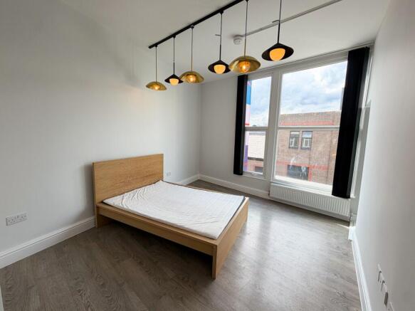 High Road Leytonstone, London, E11 - Widok 4