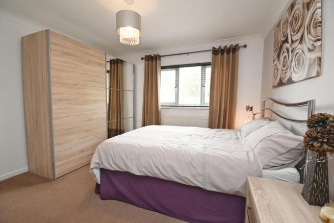 2 bed Semi-Detached for sale Image 7