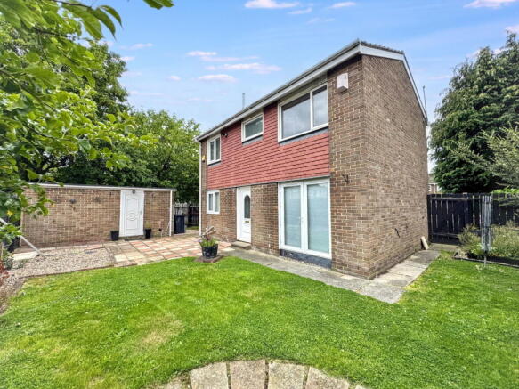 3 bed Detached for sale Image 11